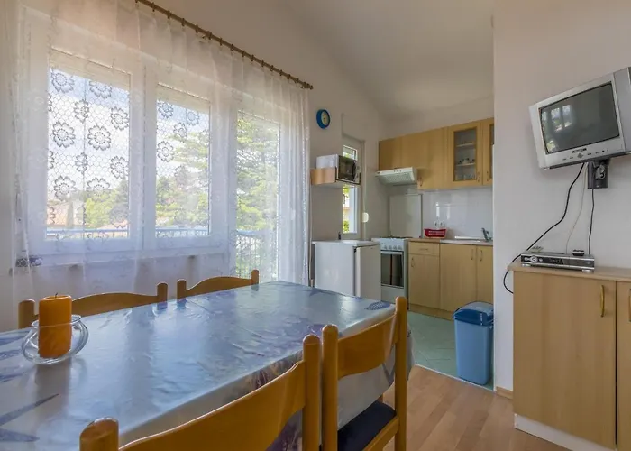 Maro Appartamento Dramalj