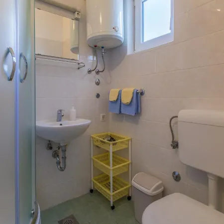 Maro Apartment